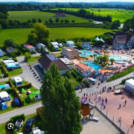 Casa de Férias Convivial à Saint-arnoult Avec Piscine *