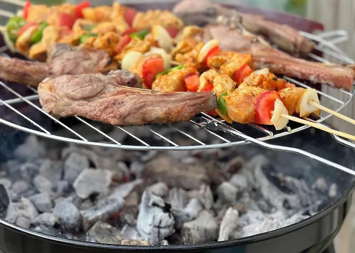 Convivial à Saint-arnoult Avec Piscine *
